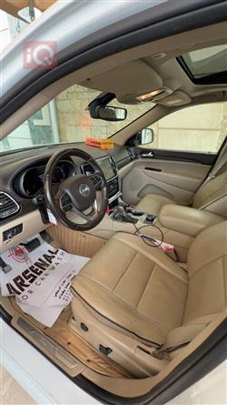 جيب جراند شيروكي